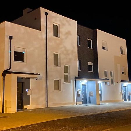 Apartmán Penthouse West S Varaždin Exteriér fotografie