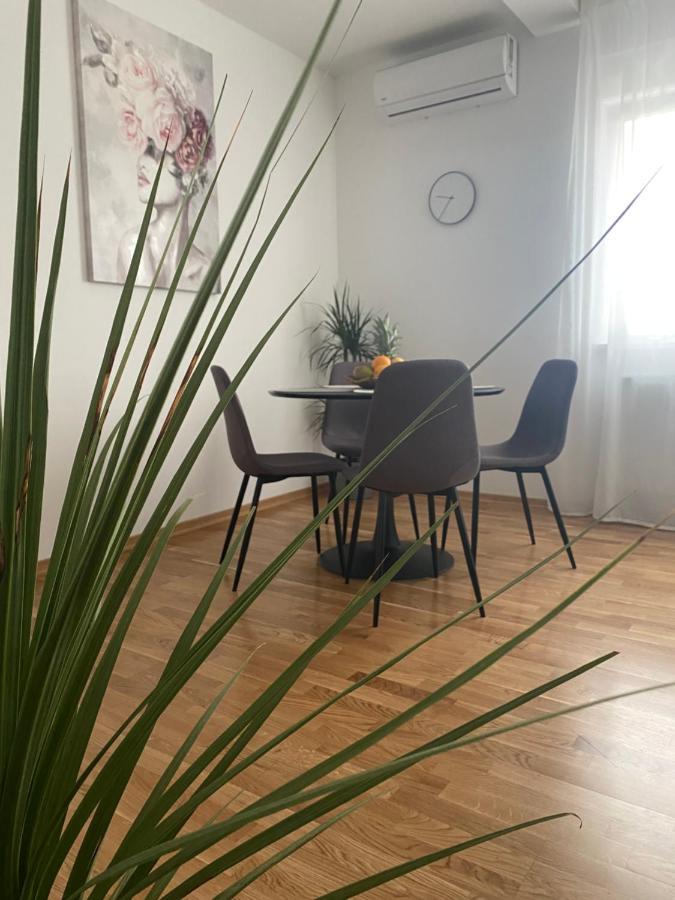 Apartmán Penthouse West S Varaždin Exteriér fotografie