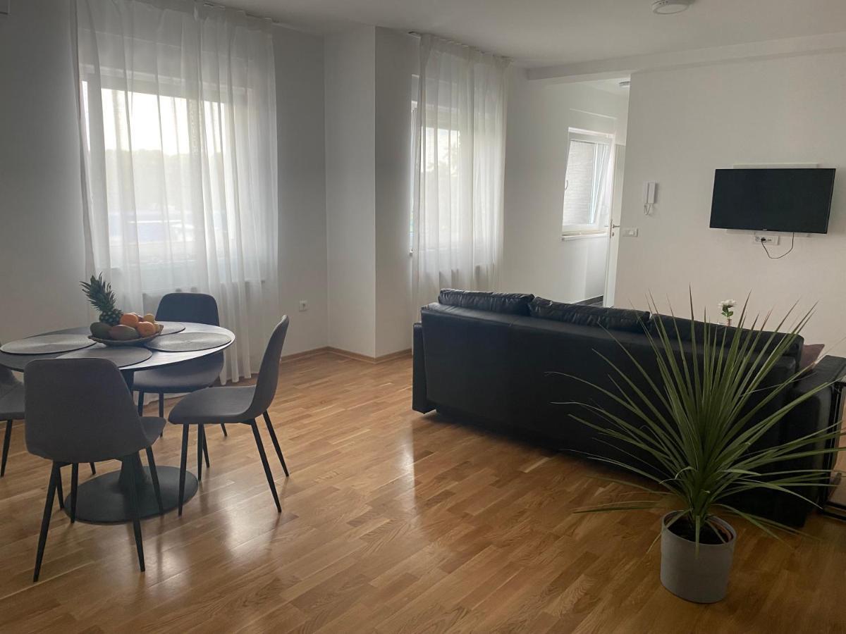 Apartmán Penthouse West S Varaždin Exteriér fotografie